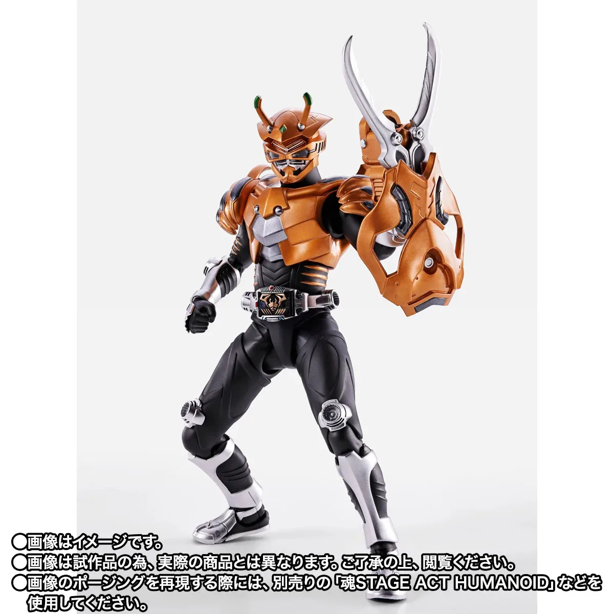 等了二十年的螃蟹刑警！S.H.Figuarts 真骨彫製法《假面騎士龍騎》假面騎士利刃登場 細節特寫