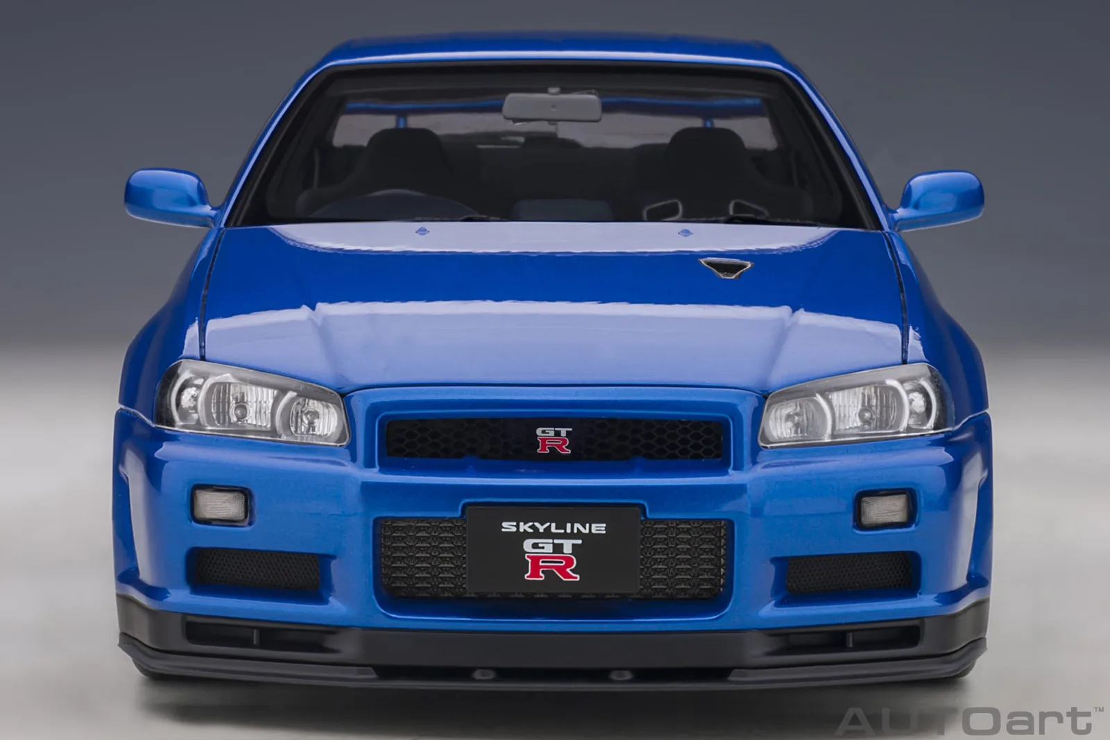 AUTOart 1/18 日產 Nissan Skyline GT-R (R34) V-Spec II 灣岸藍全開模型 細節特寫