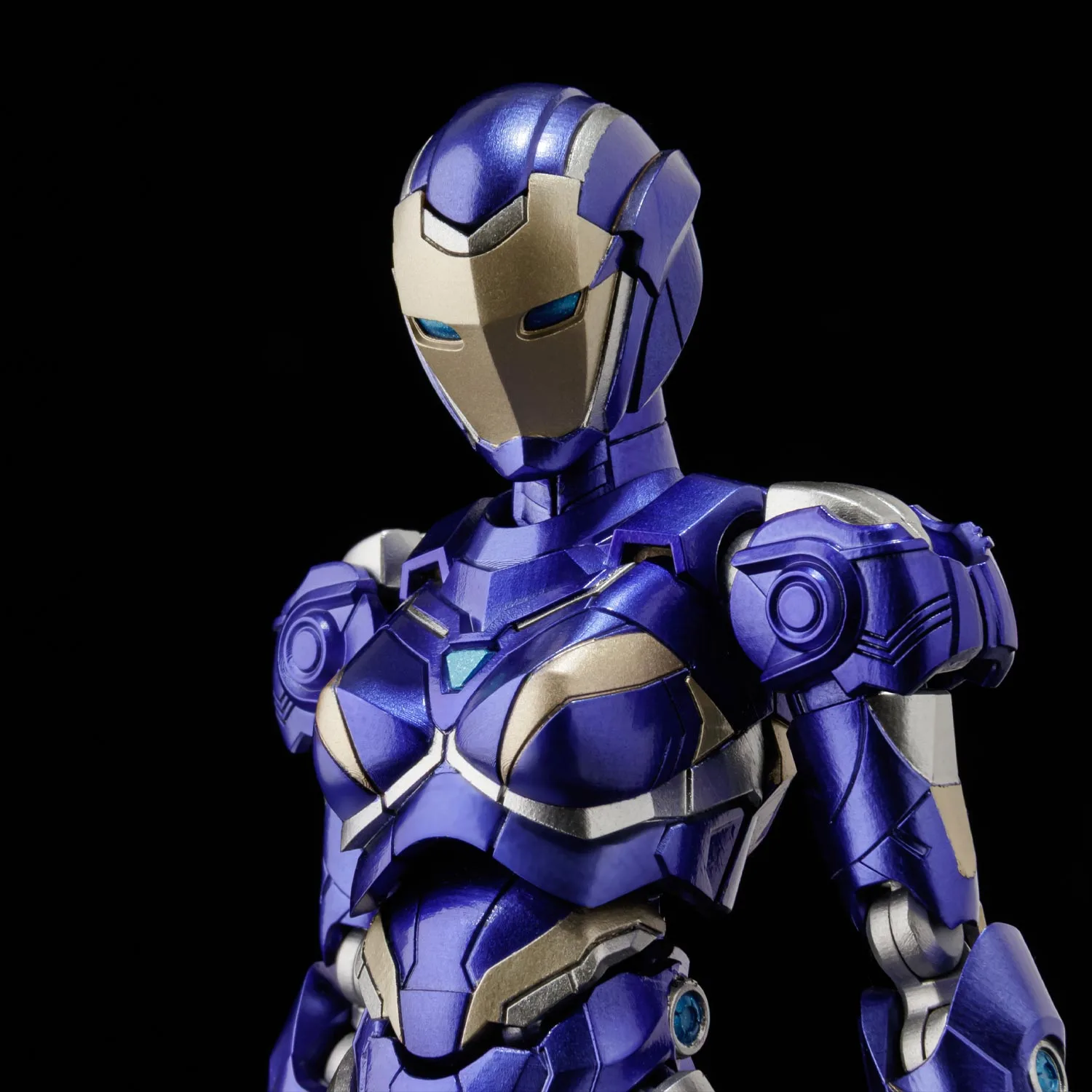千值練 Fighting Armor 救援裝甲 Rescue:優雅空力旗艦評測 細節特寫