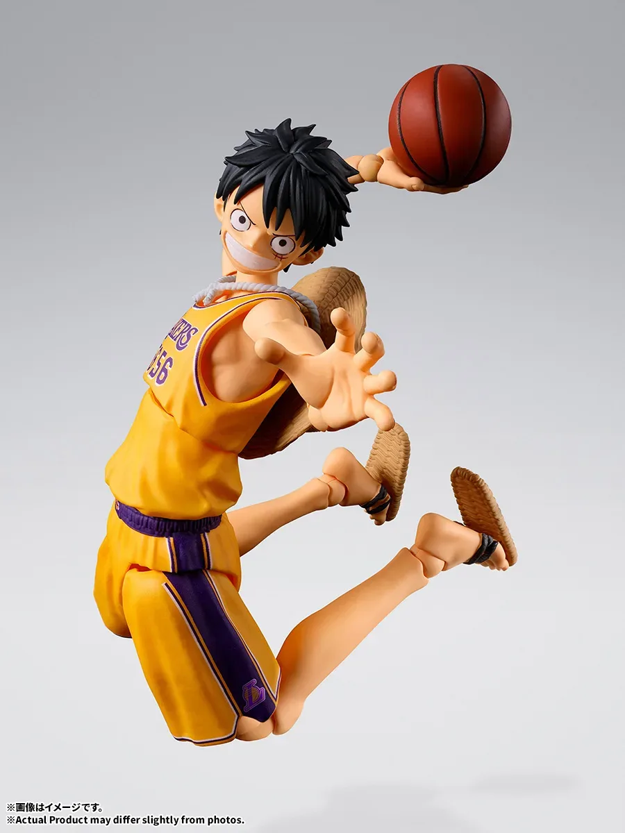 S.H.Figuarts《航海王》× NBA 聯名「蒙其・D・魯夫 湖人隊版」可動公仔正式發售！紫金戰袍熱血登場 細節特寫