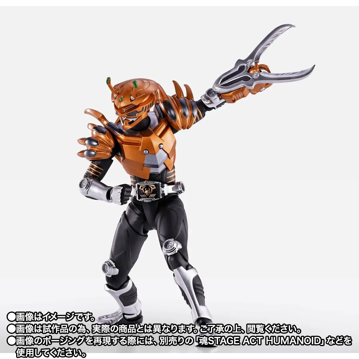 等了二十年的螃蟹刑警！S.H.Figuarts 真骨彫製法《假面騎士龍騎》假面騎士利刃登場 細節特寫