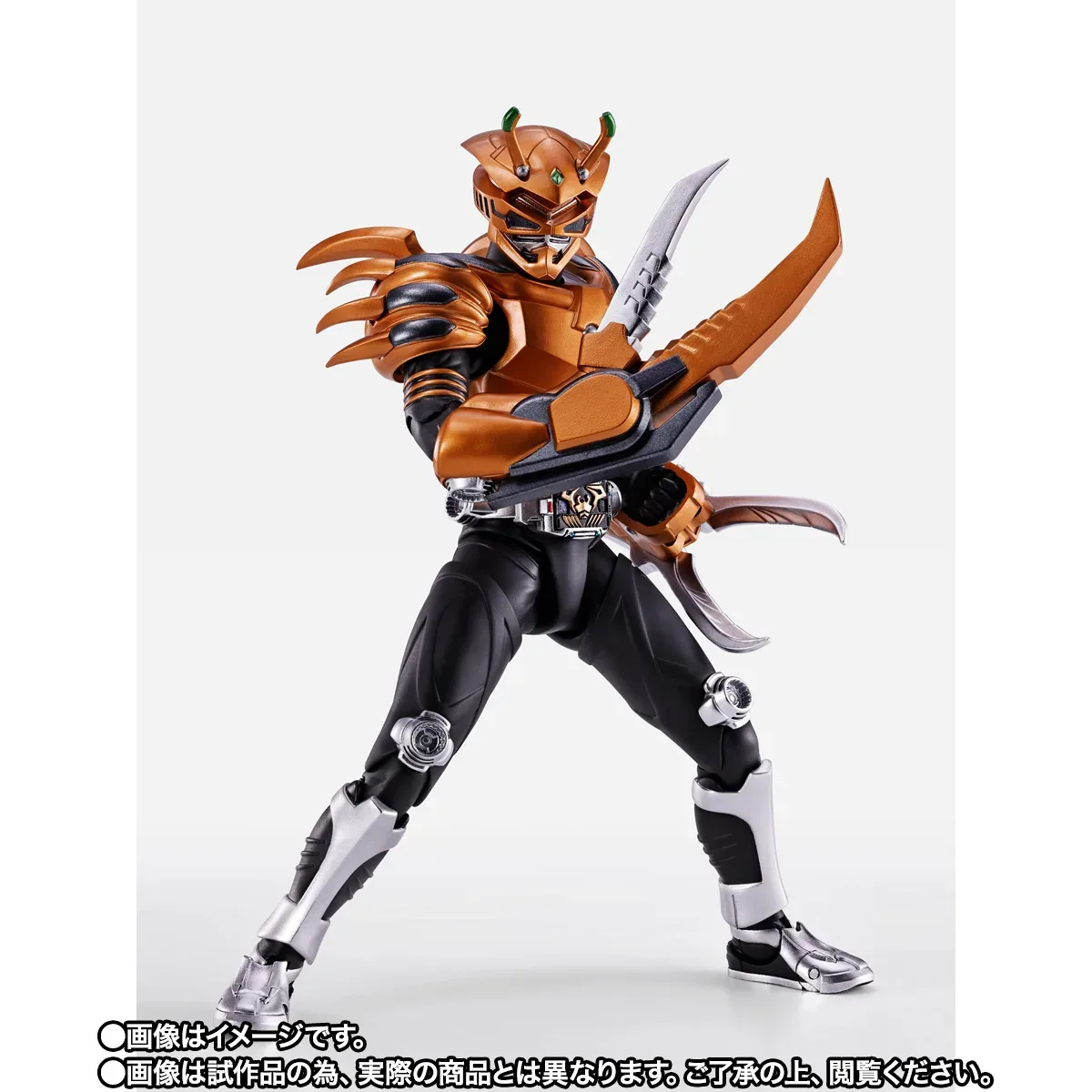 等了二十年的螃蟹刑警！S.H.Figuarts 真骨彫製法《假面騎士龍騎》假面騎士利刃登場 細節特寫