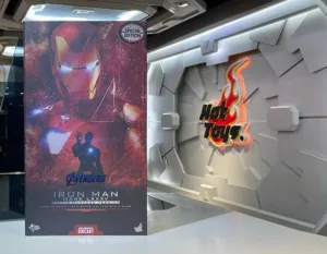 Hot Toys《復仇者聯盟4:終局之戰》鋼鐵人 Mark 85(戰損版)1/6 合金人偶:旗艦工藝完全評測 官方商品照