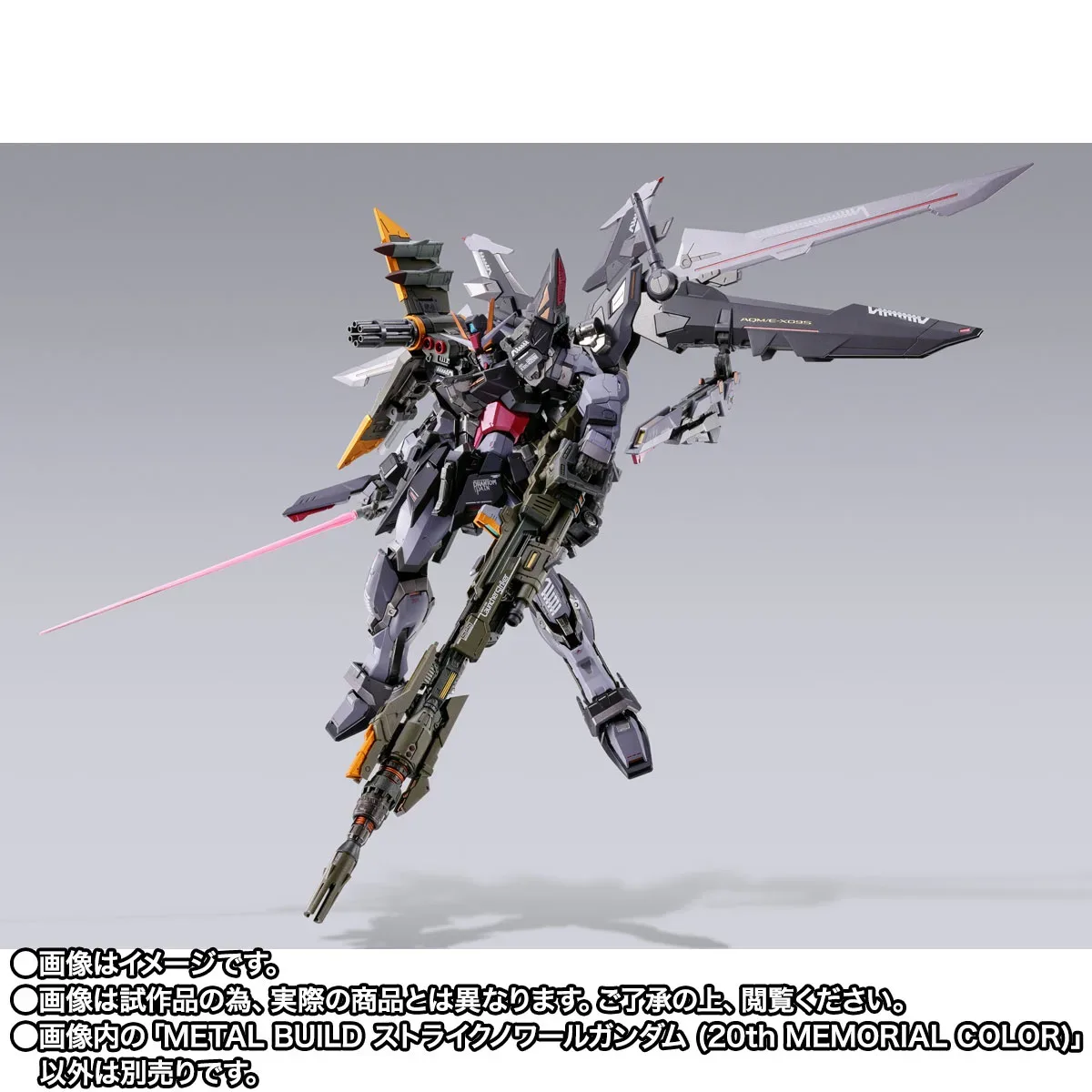 METAL BUILD《機動戰士鋼彈SEED C.E.73 -STARGAZER-》漆黑攻擊鋼彈 20 週年紀念配色合金可動模型登場 細節特寫
