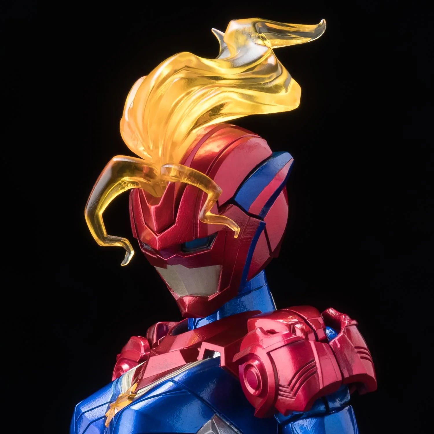 千值練 Fighting Armor 驚奇隊長:雙星烈焰旗艦工藝評測 細節特寫