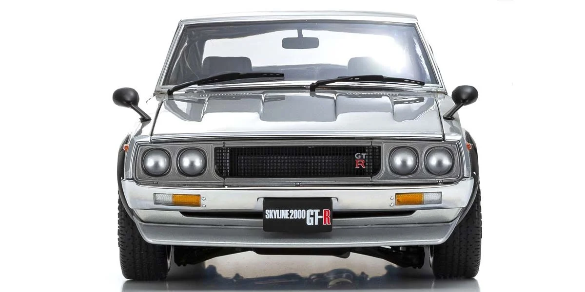 Kyosho 日產 Skyline 2000 GT-R KPGC110 車體細節展示 (5)