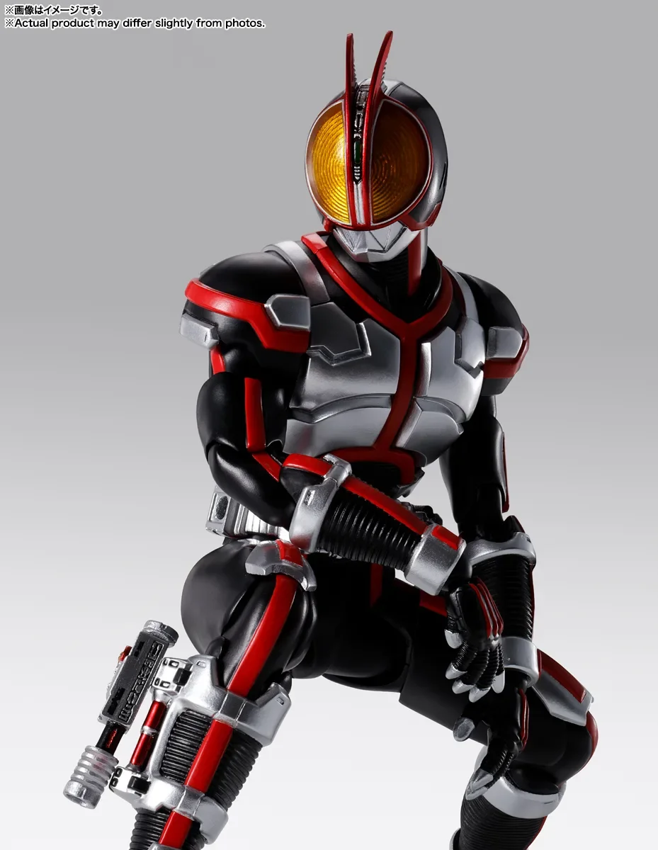 S.H.Figuarts(真骨彫製法)《假面騎士555》Faiz 20週年紀念 光子血液塗裝可動人偶:旗艦工藝完全評測 細節特寫
