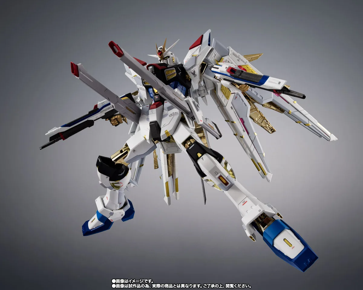 BANDAI SPIRITS《機動戰士鋼彈SEED FREEDOM》超合金 全能攻擊自由鋼彈 合金完成品:旗艦工藝完全評測 細節特寫
