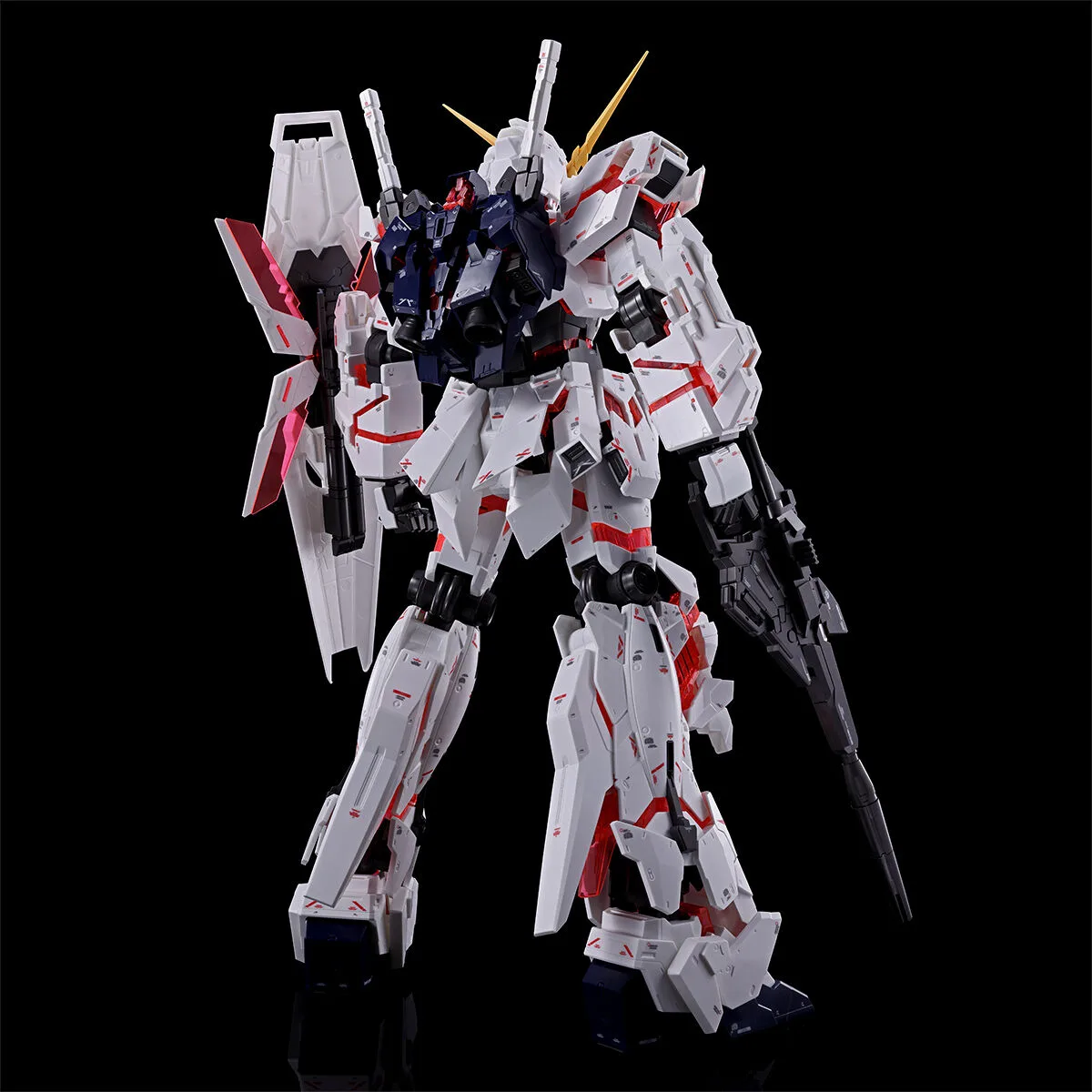 鋼彈基地限定「Mega Size 1/48 獨角獸鋼彈 Ver. TWC FINAL」登場!重現台場實物大立像細節與角木肇特別標識 細節特寫