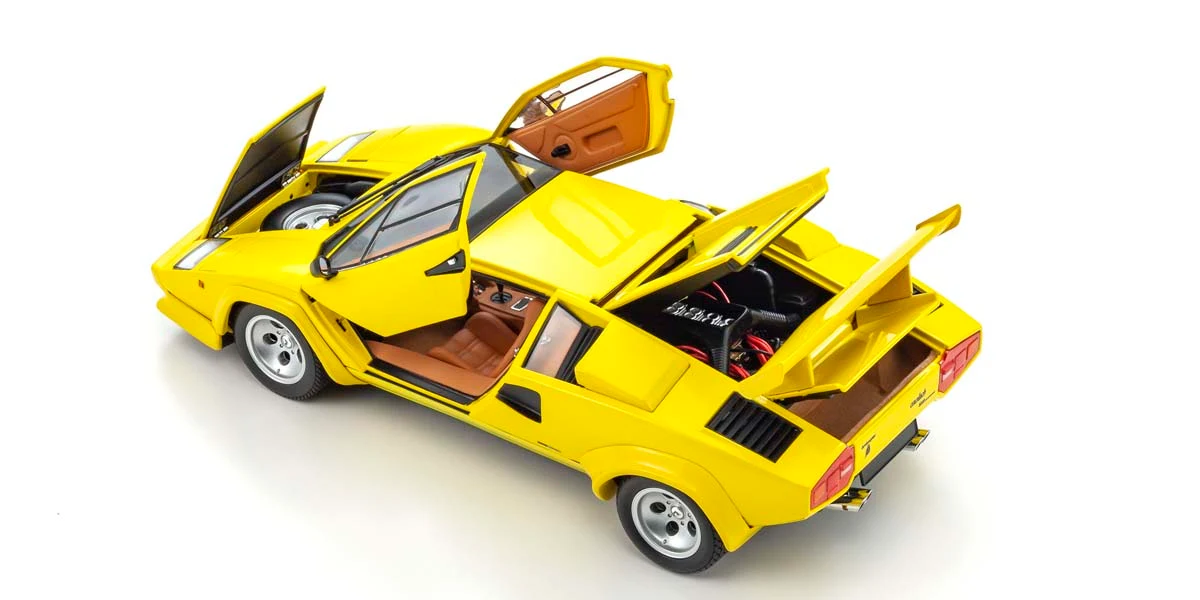 Kyosho 1/18 藍寶堅尼 Lamborghini Countach LP400 經典黃 全開合金車模 展示 (4)