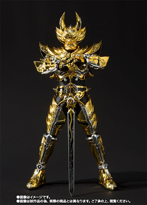 S.H.Figuarts(真骨彫製法)《牙狼 GARO》黃金騎士牙狼(冴島鋼牙)電鍍金色合金可動模型:旗艦工藝完全評測 細節特寫