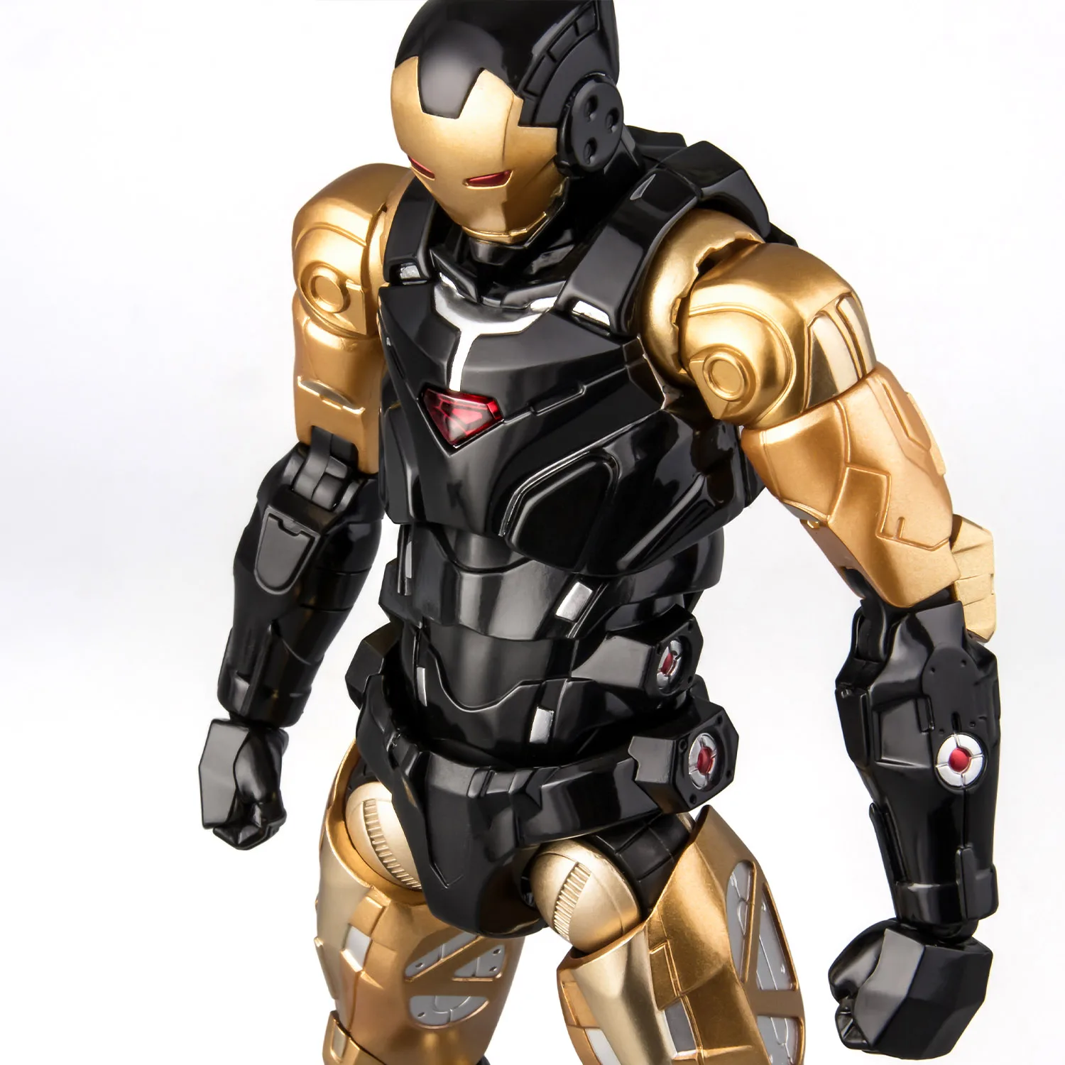千值練 Fighting Armor 鋼鐵人 黑金限定版:尊爵奢華旗艦評測 展示照