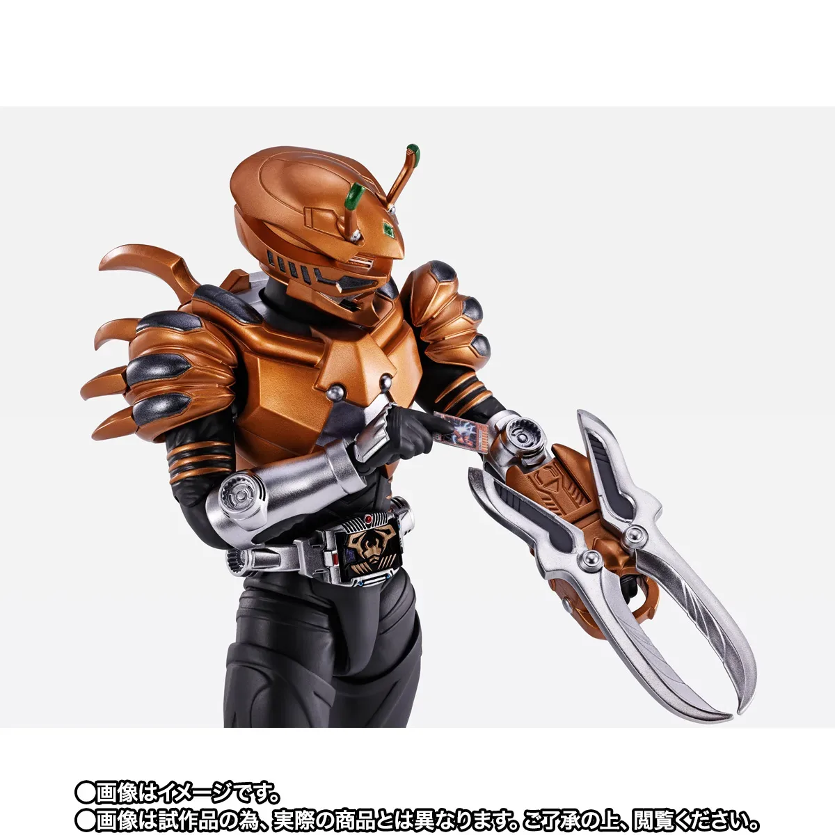 等了二十年的螃蟹刑警！S.H.Figuarts 真骨彫製法《假面騎士龍騎》假面騎士利刃登場 細節特寫