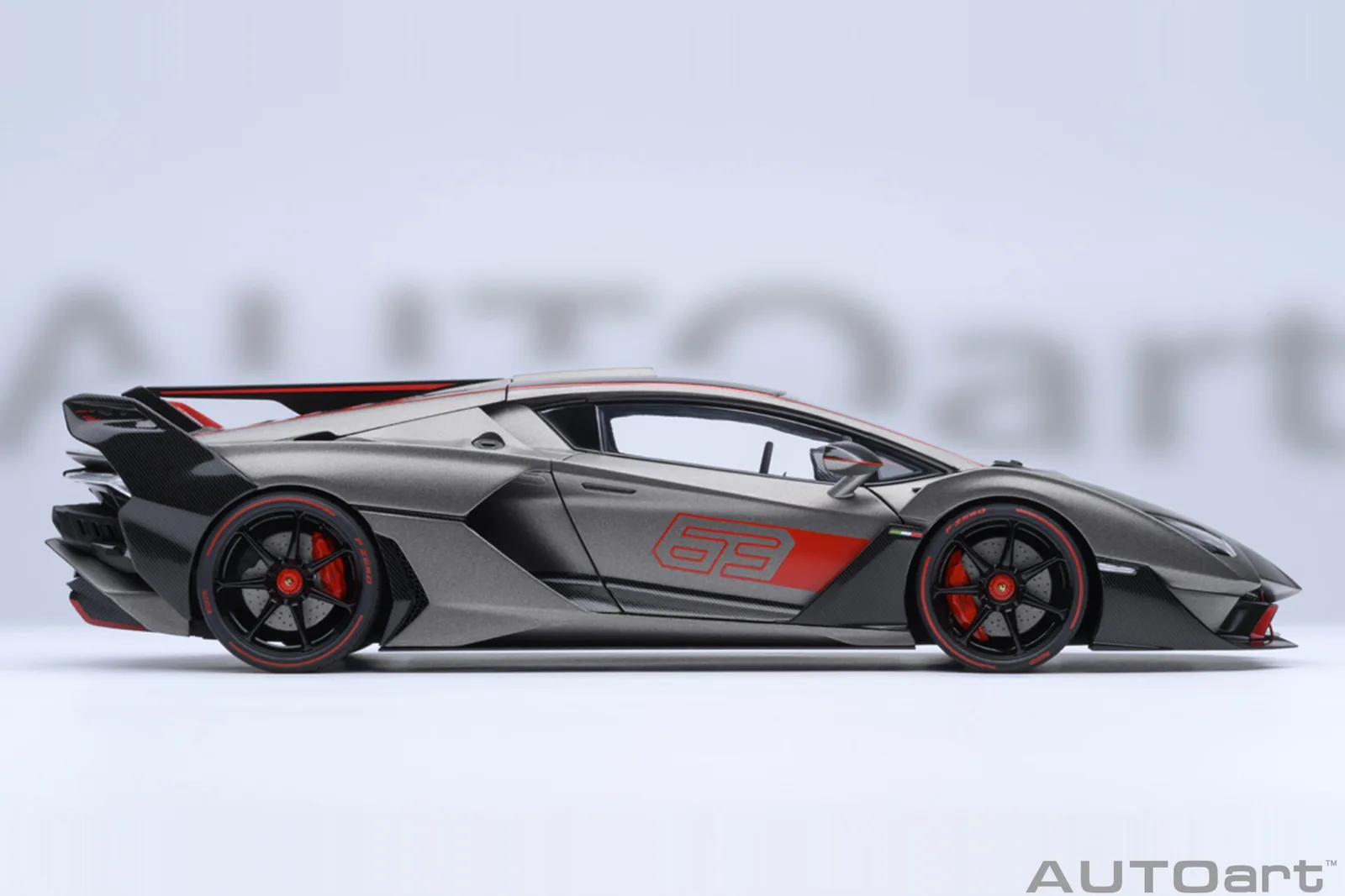 AUTOart 1/18 藍寶堅尼 SC18 Alston:頂級賽道猛獸旗艦工藝完全評測 細節特寫